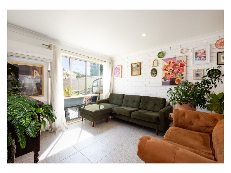 12/429 Griffith Road, Lavington NSW 2641