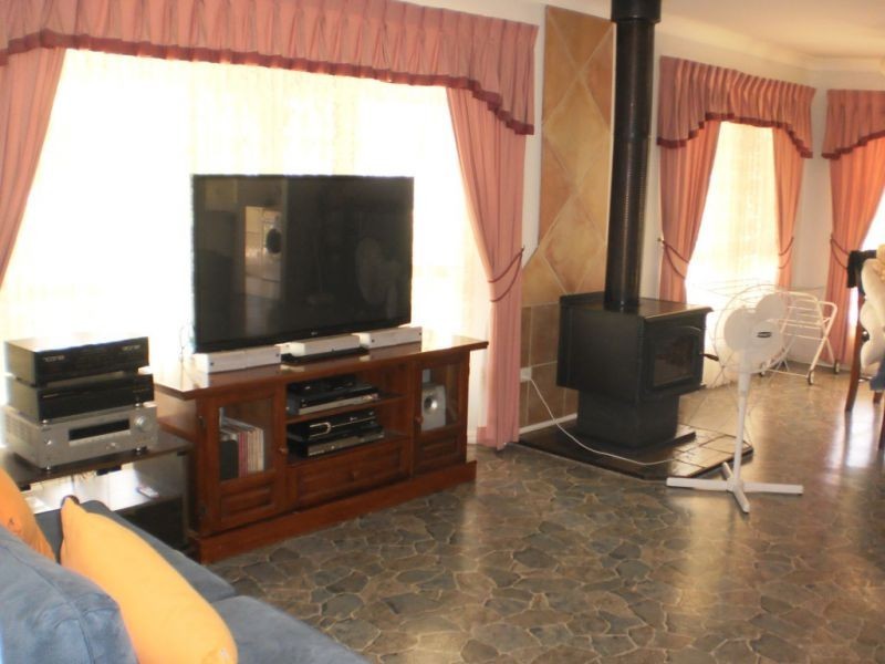 Kensington Grove QLD 4341