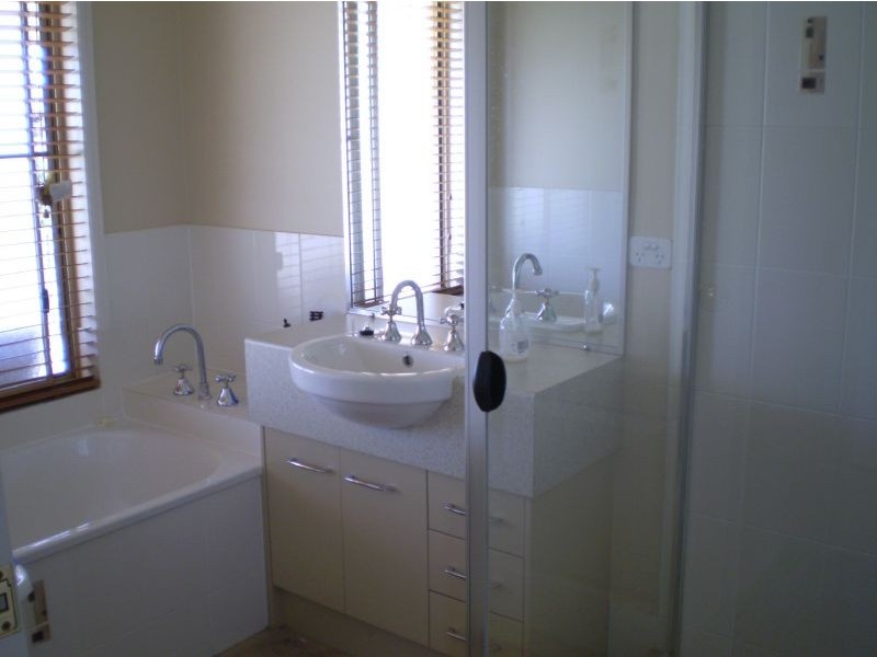 Hatton Vale QLD 4341