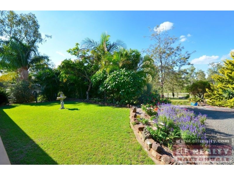 211 Lakes Drive, Laidley Heights QLD 4341