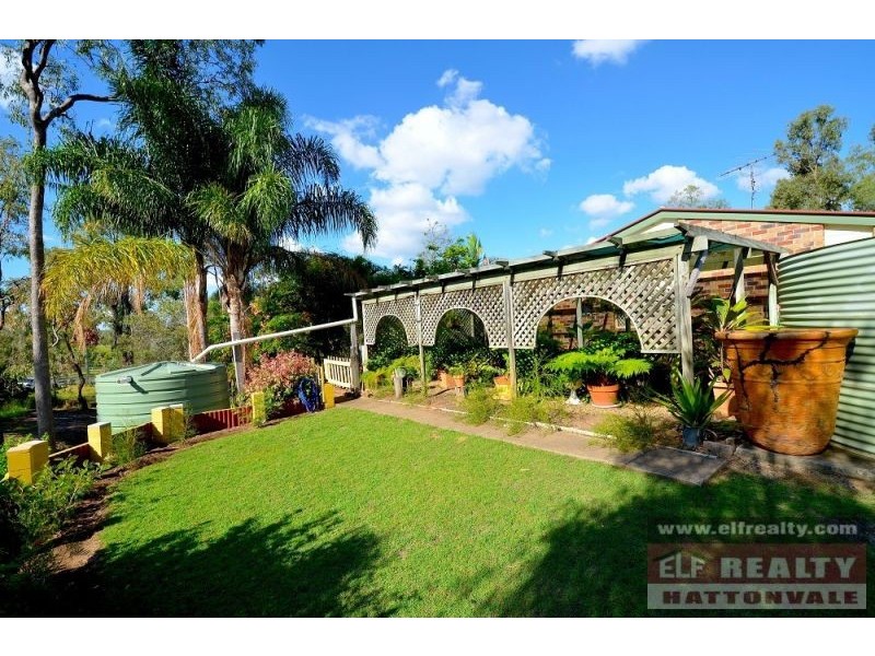 211 Lakes Drive, Laidley Heights QLD 4341