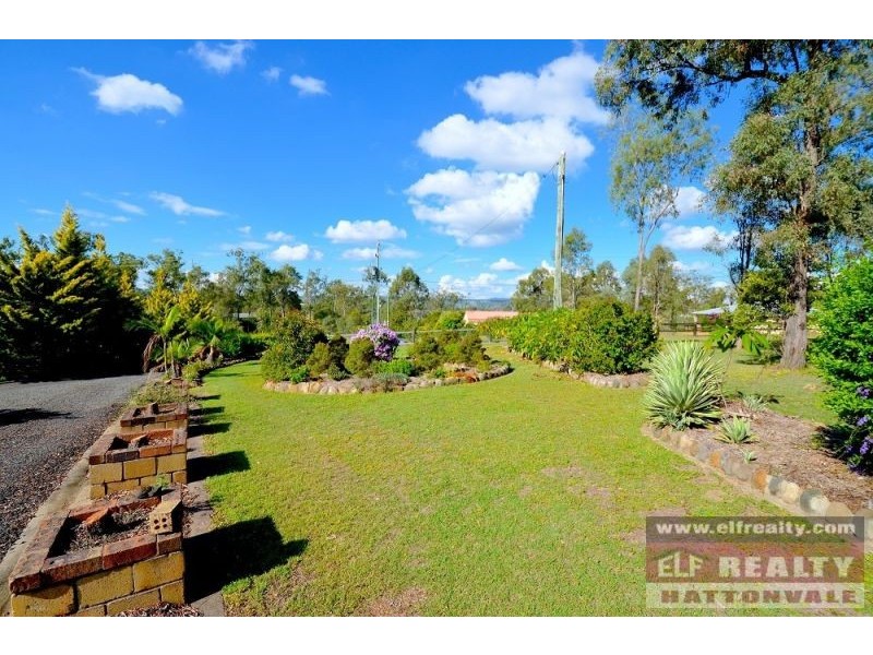 211 Lakes Drive, Laidley Heights QLD 4341