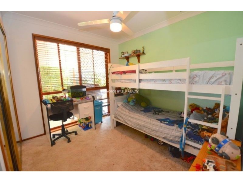 2 Helen Court, Regency Downs QLD 4341