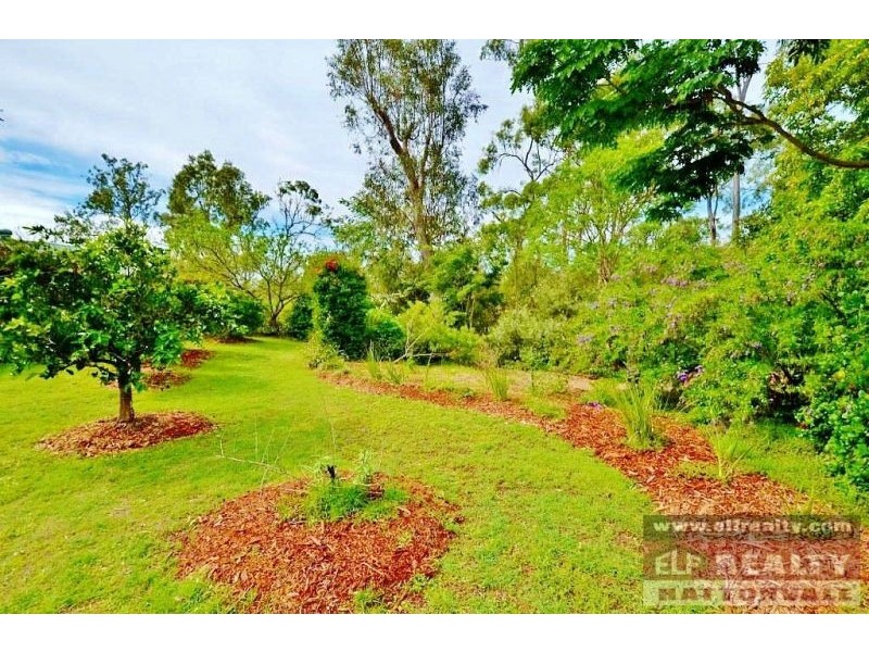 9 Burgess Road, Laidley Heights QLD 4341