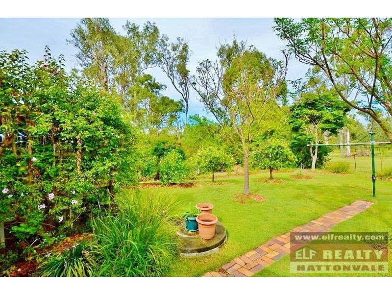 9 Burgess Road, Laidley Heights QLD 4341