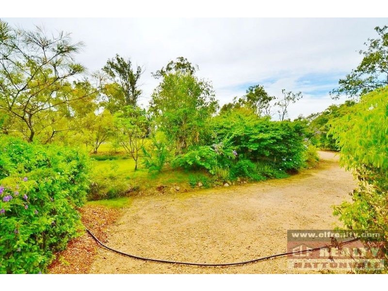 9 Burgess Road, Laidley Heights QLD 4341