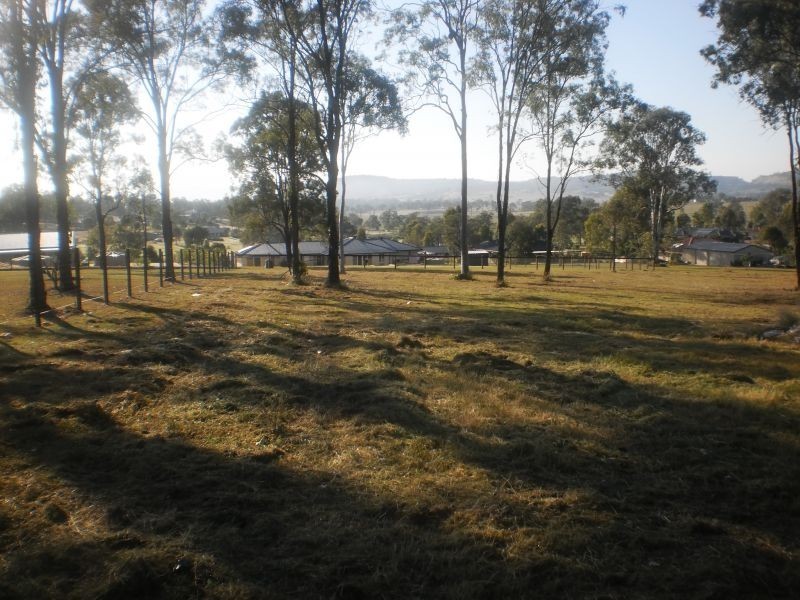 Kensington Grove QLD 4341