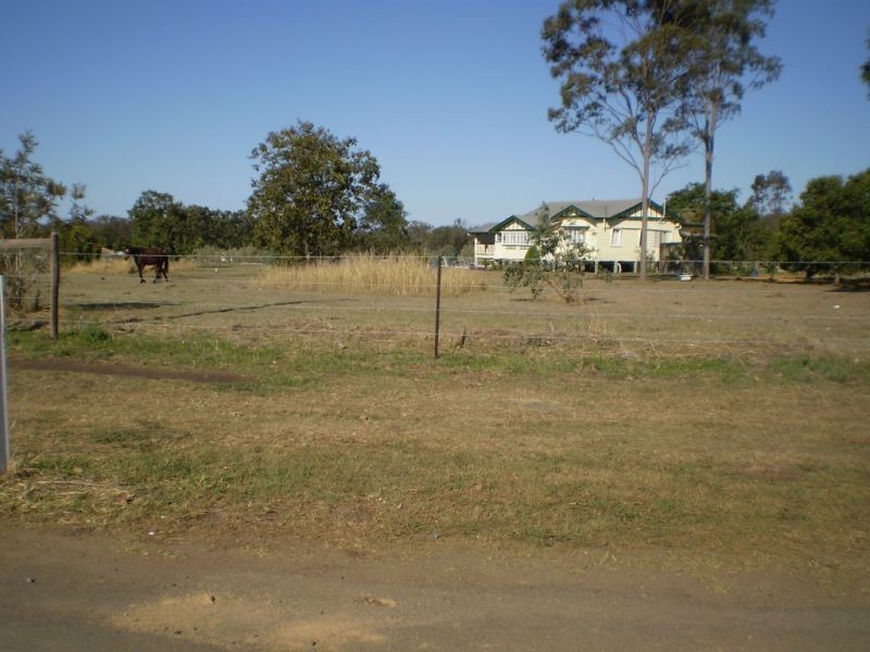 Lockyer Waters QLD 4311