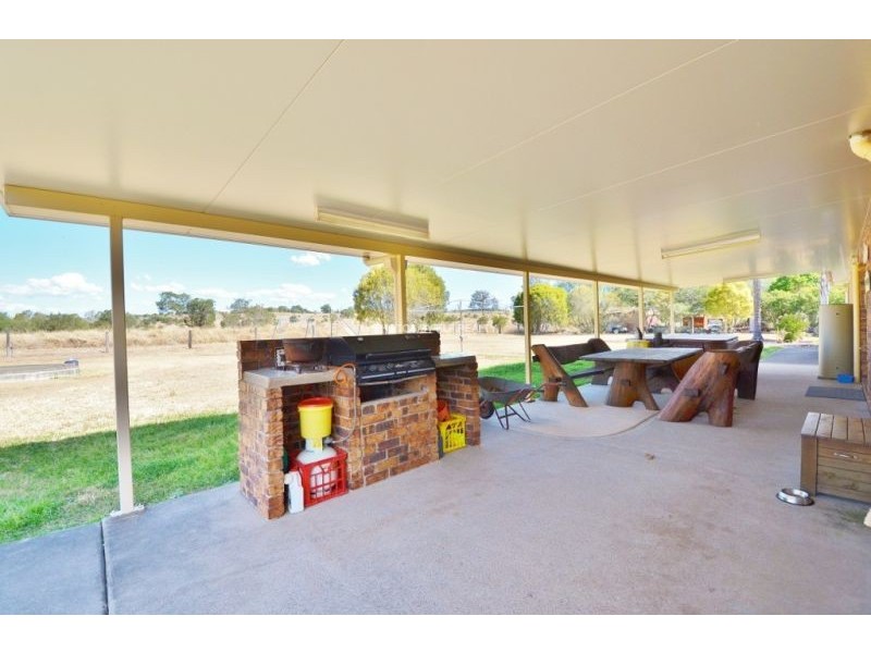 70 Rose Avenue, Minden QLD 4311