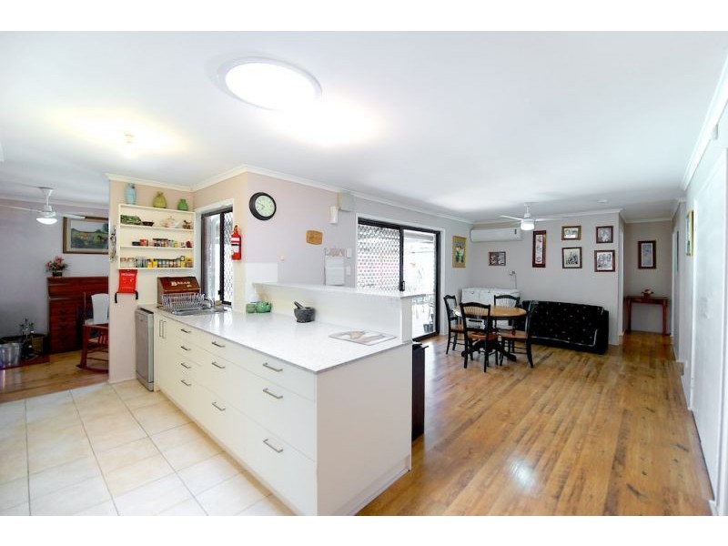 Wivenhoe Pocket QLD 4306