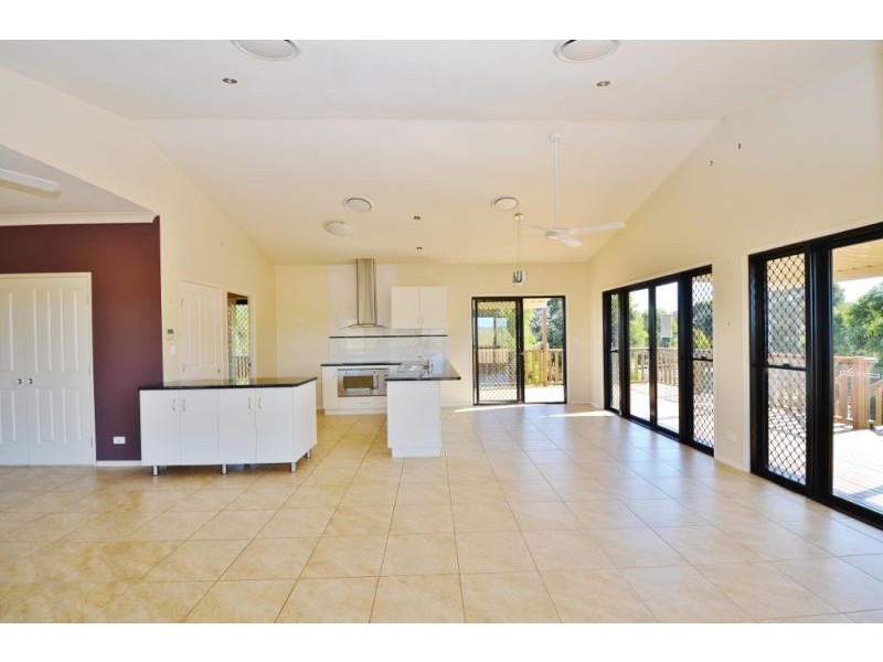 9 Otto Road, Glenore Grove QLD 4342