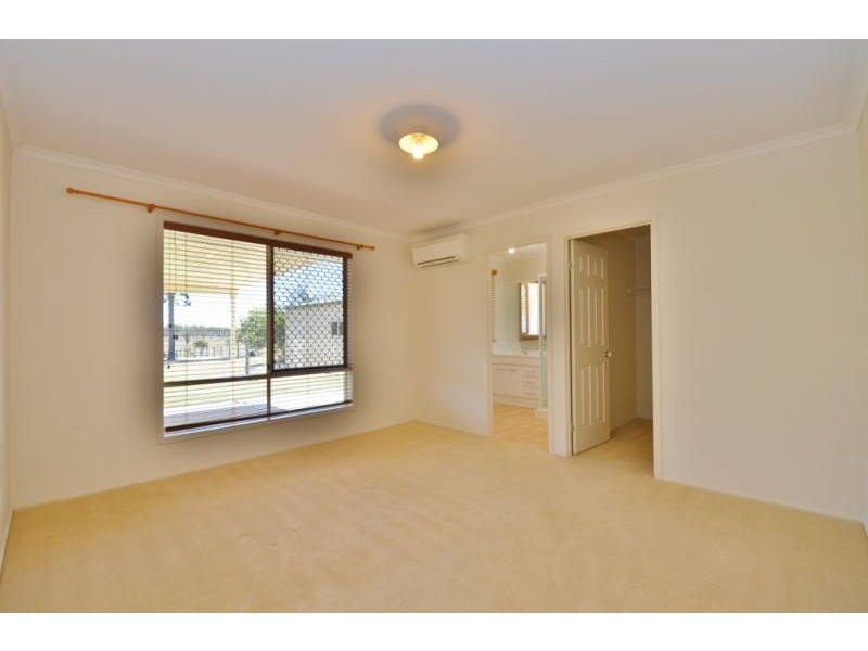 Kensington Grove QLD 4341