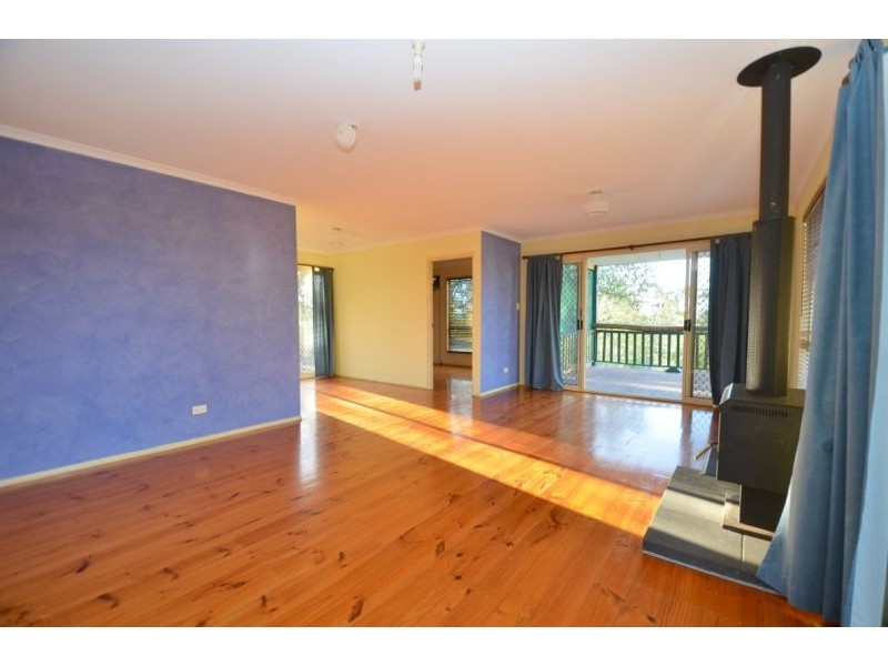 70 Cricket Road, Regency Downs QLD 4341