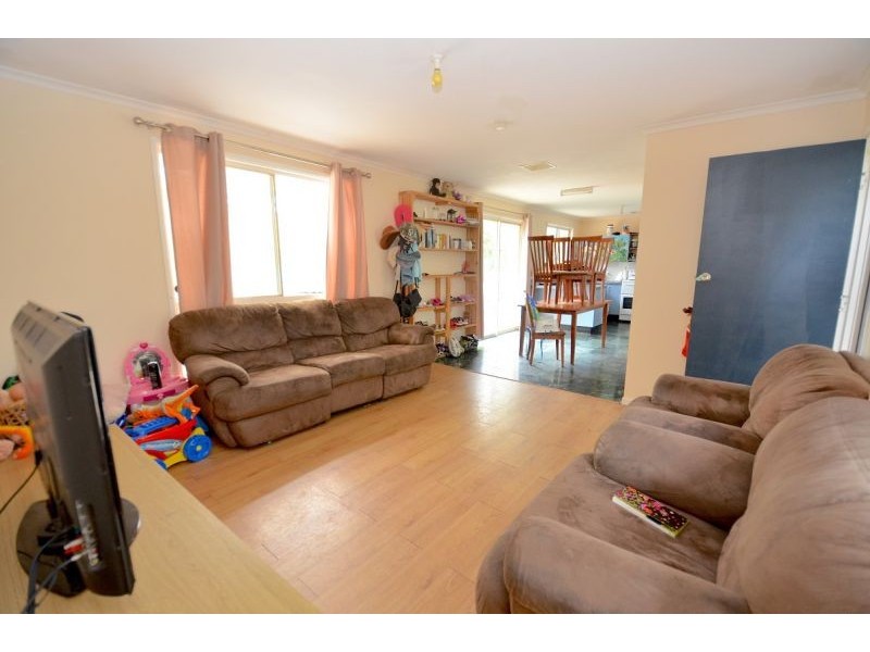 16 Sandpiper Drive, Regency Downs QLD 4341