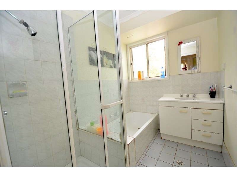 16 Sandpiper Drive, Regency Downs QLD 4341