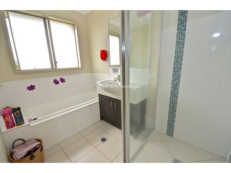 3 Cricklewood Court, Plainland QLD 4341