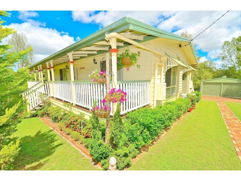 10 Walter Court, Glenore Grove QLD 4342