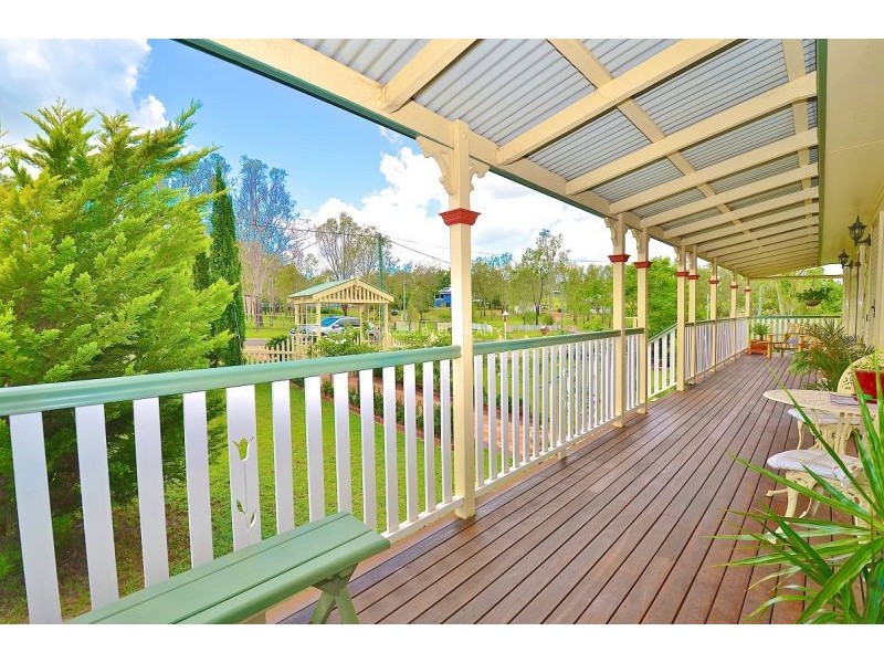 10 Walter Court, Glenore Grove QLD 4342