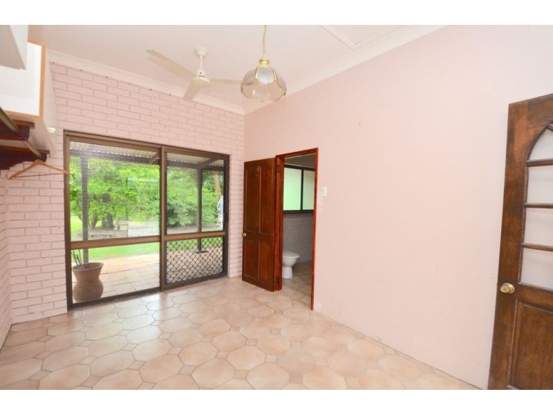 Lark Hill QLD 4306