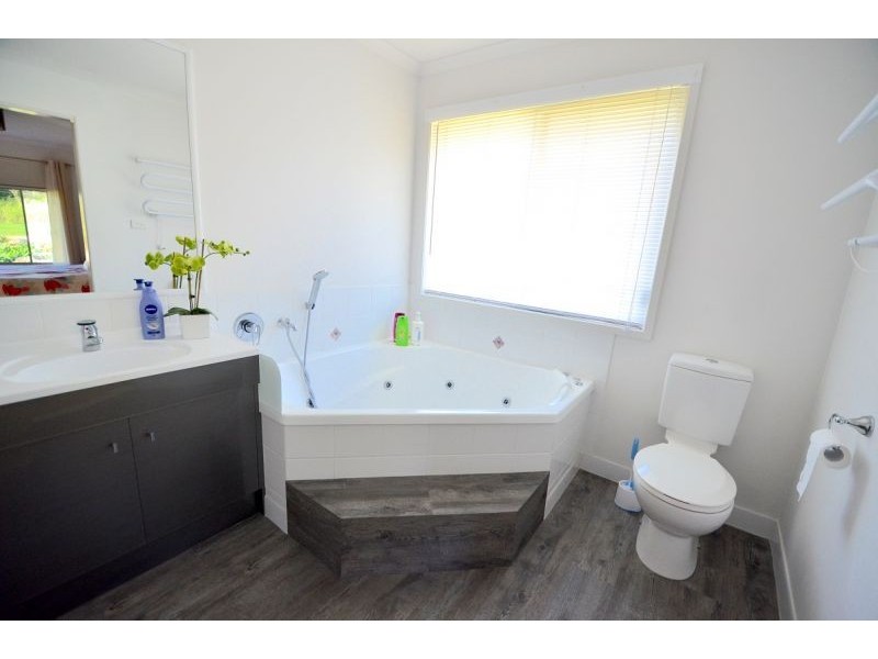 15 Nathan Court, Plainland QLD 4341