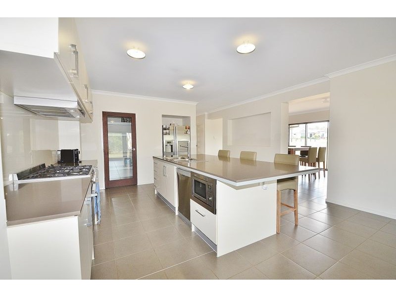 Kensington Grove QLD 4341