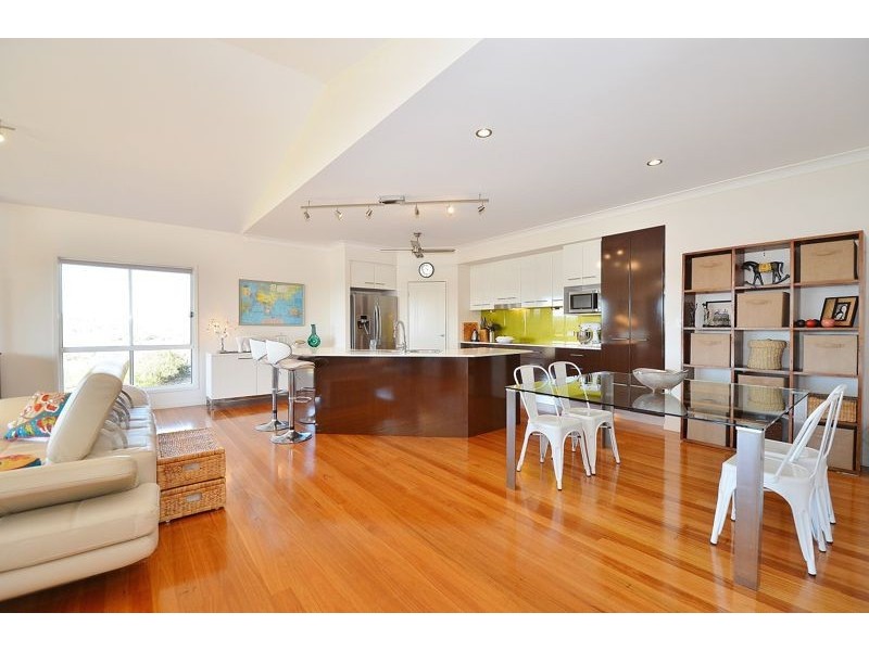 4 Vale Court, Summerholm QLD 4341
