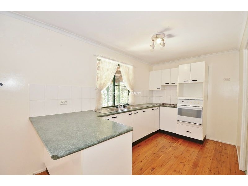 72 Cricket Road, Regency Downs QLD 4341