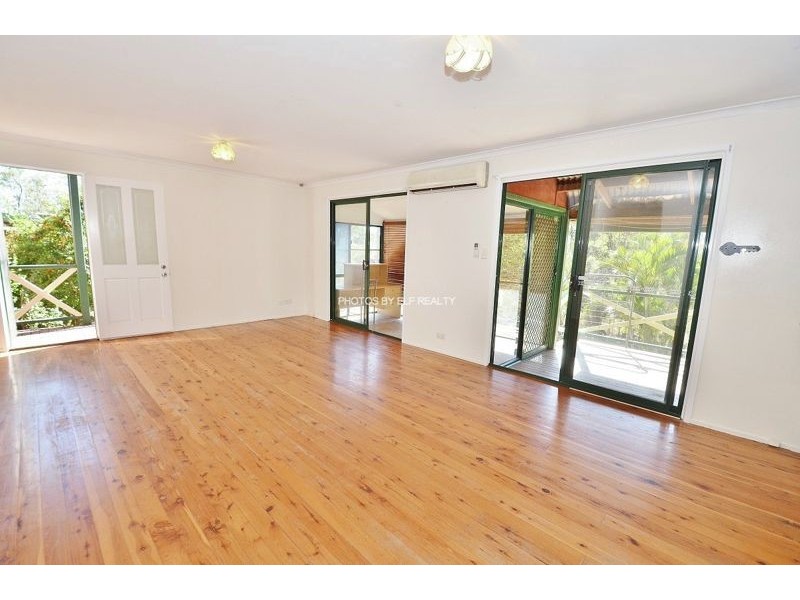 72 Cricket Road, Regency Downs QLD 4341