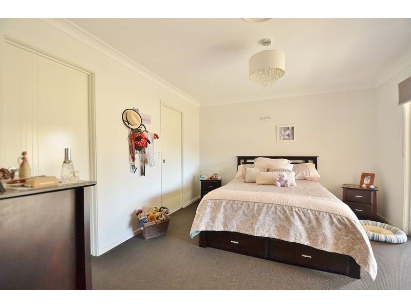 14 White Gums Road, Hatton Vale QLD 4341