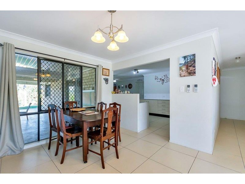 Kensington Grove QLD 4341