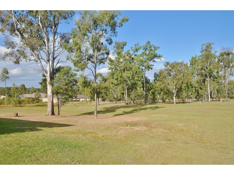 Kensington Grove QLD 4341