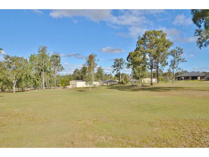 Kensington Grove QLD 4341