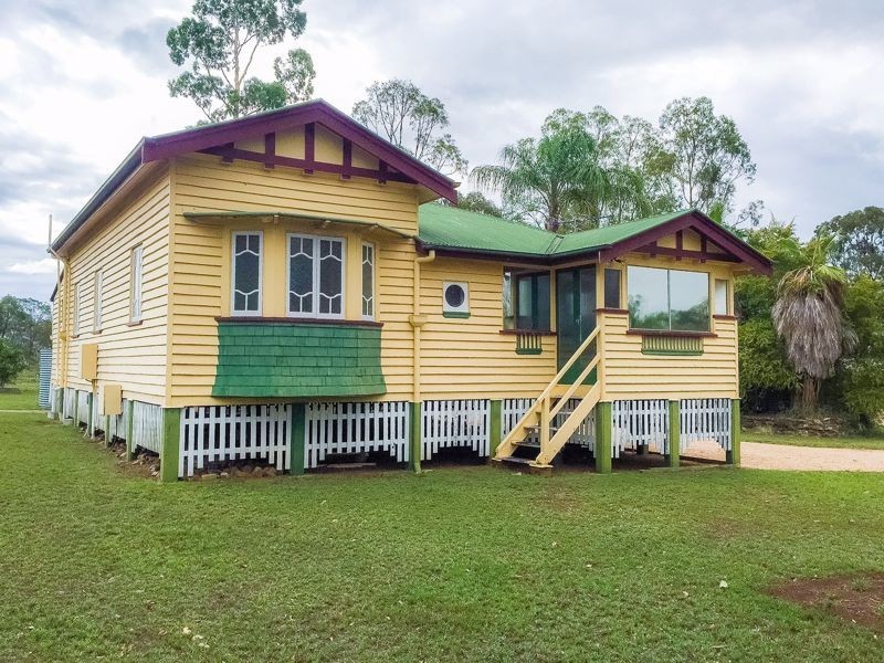 35 Sandpiper Drive, Regency Downs QLD 4341