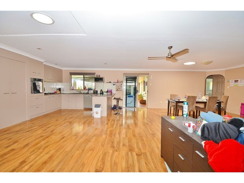 43 Foster Court, Winwill QLD 4347