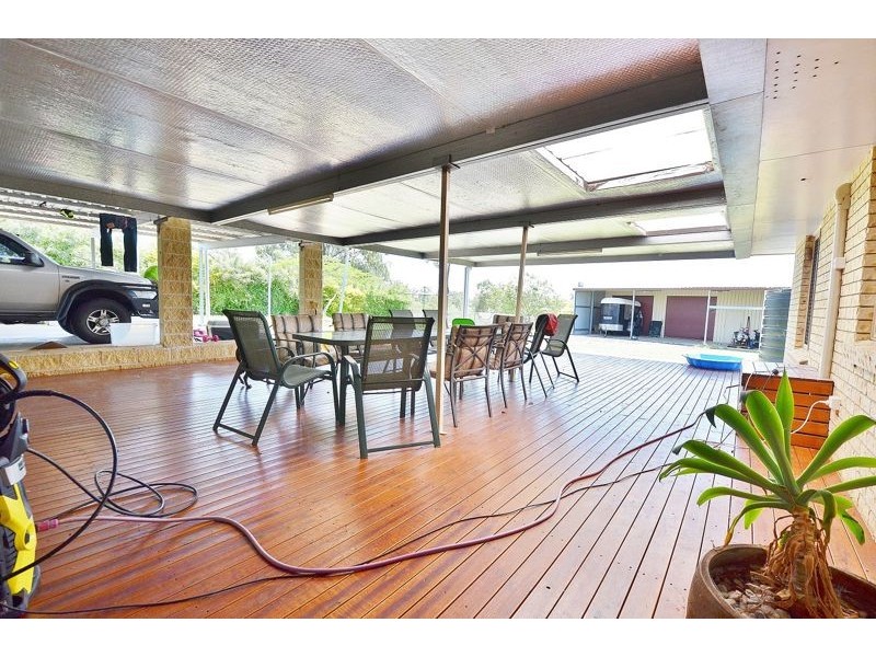 43 Foster Court, Winwill QLD 4347