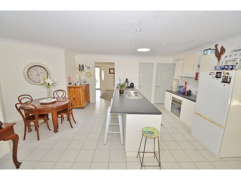 99 Australia II Drive,, Kensington Grove QLD 4341