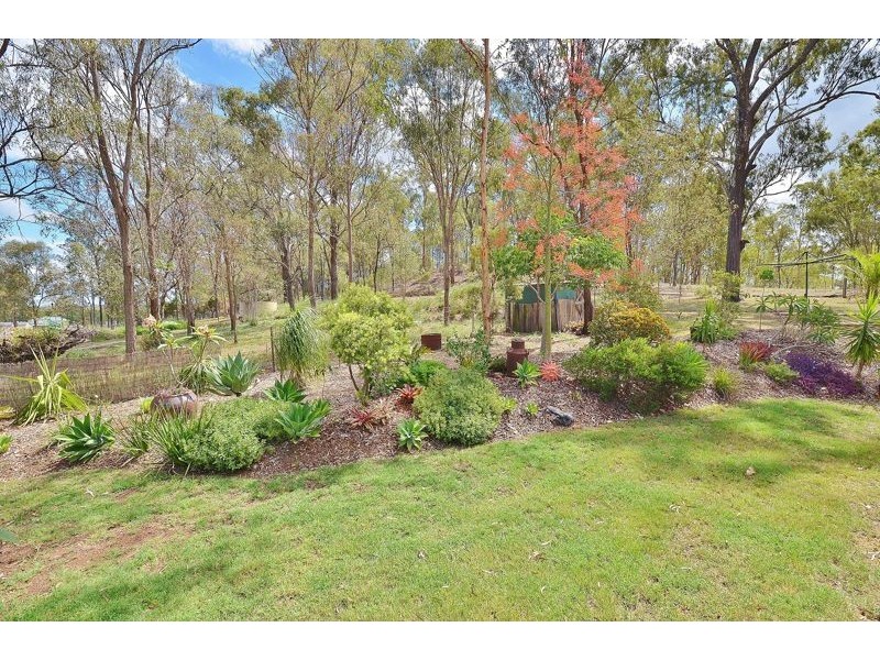 99 Australia II Drive,, Kensington Grove QLD 4341