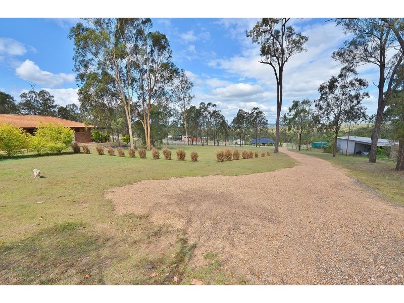 99 Australia II Drive,, Kensington Grove QLD 4341