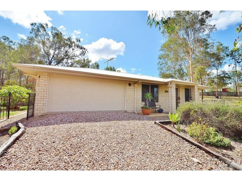 99 Australia II Drive,, Kensington Grove QLD 4341