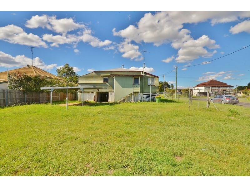 44 Hayes Street, Laidley QLD 4341