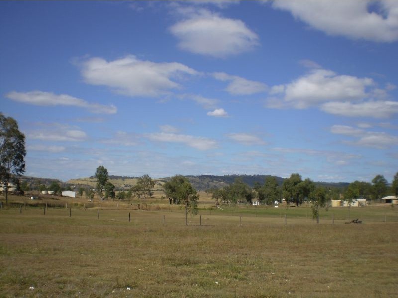 Kensington Grove QLD 4341