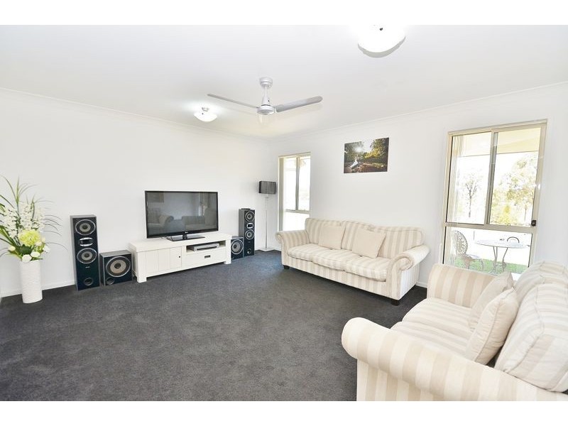 Kensington Grove QLD 4341