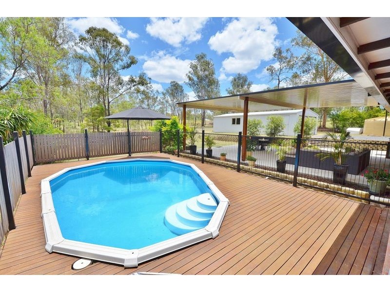 6 Bowers Road, Hatton Vale QLD 4341