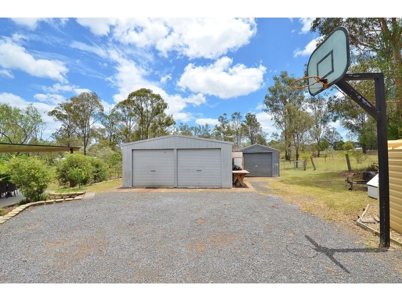 6 Bowers Road, Hatton Vale QLD 4341