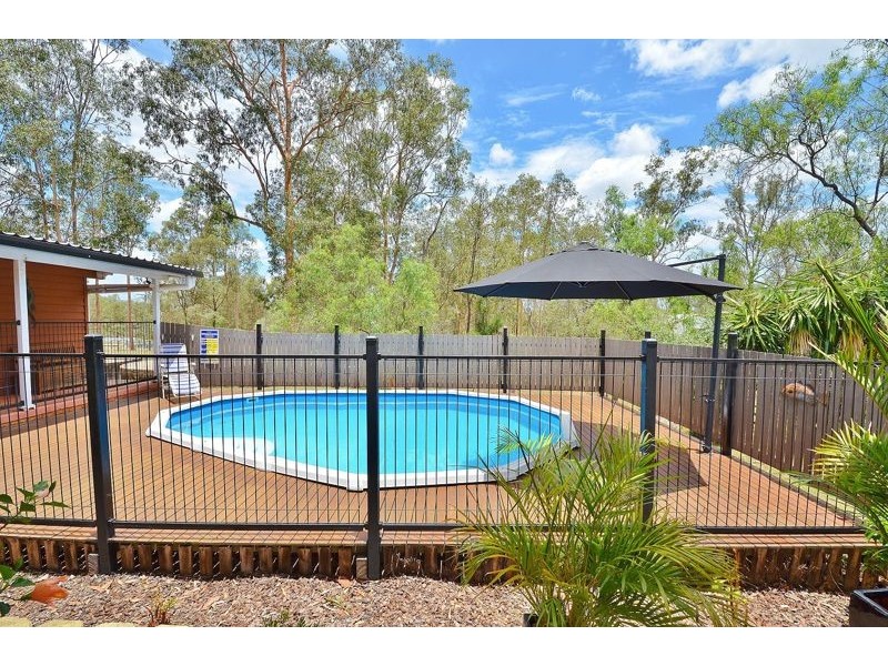 6 Bowers Road, Hatton Vale QLD 4341