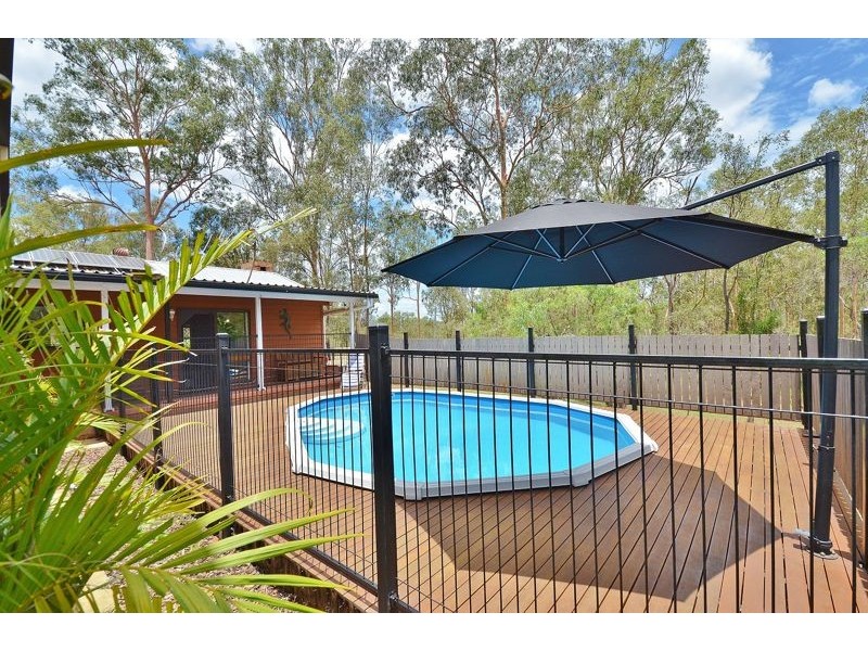 6 Bowers Road, Hatton Vale QLD 4341