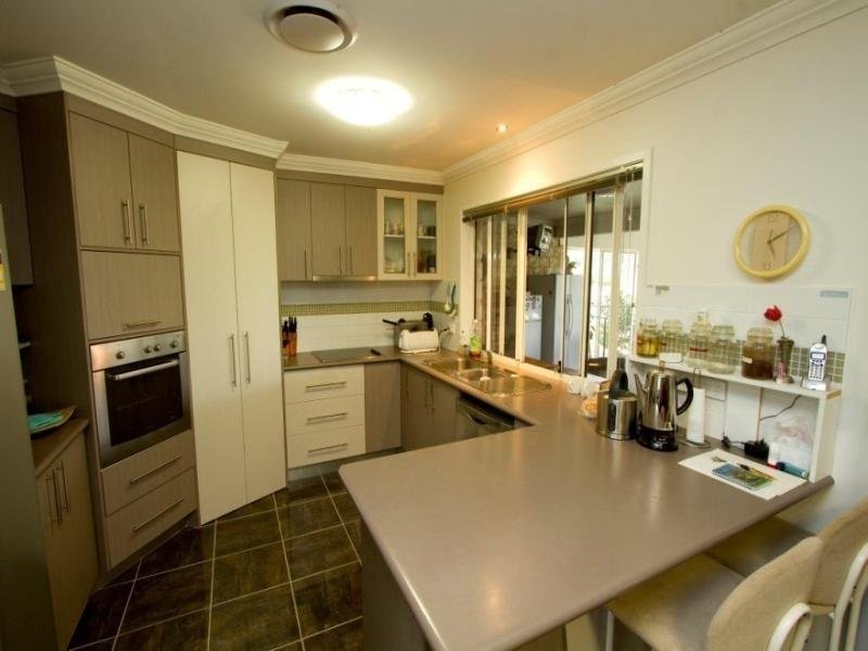 Kensington Grove QLD 4341