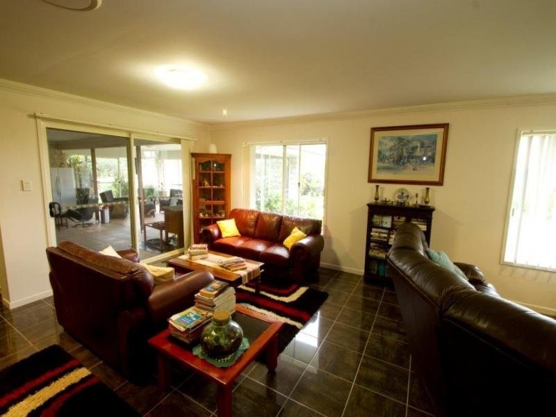 Kensington Grove QLD 4341