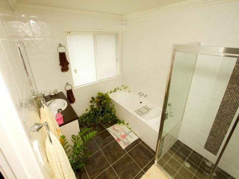 Kensington Grove QLD 4341