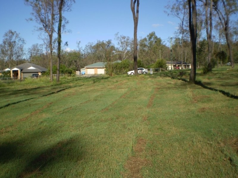 37 Bentley Drive, Regency Downs QLD 4341